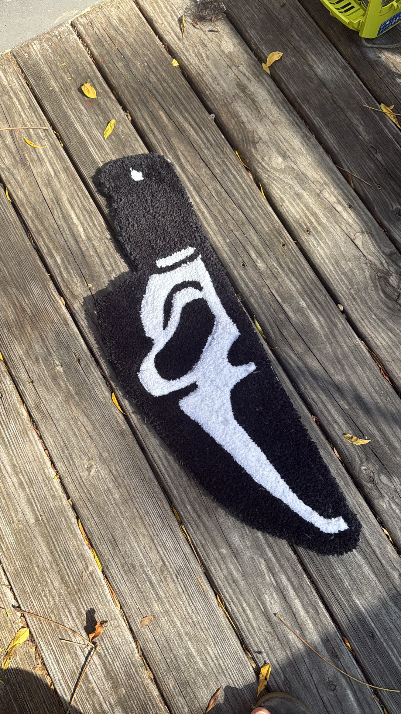 “SCARY” Knife Tufted Rug